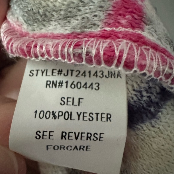 J. NNA Sherpa Quarter Zip - Picture 10 of 11